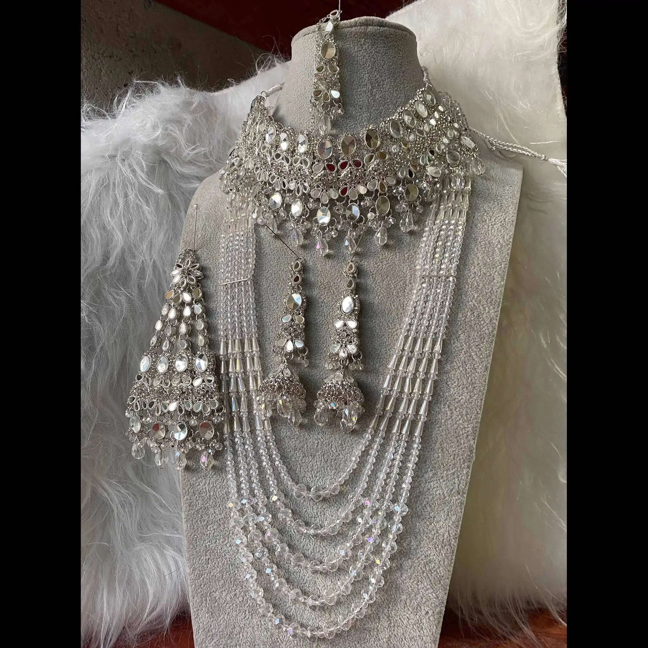 Indian and Pakistani Jewelry Set Decorations Exotic Style Studio Photo Wedding Bride Ancient Style Belly Dance - Image 6