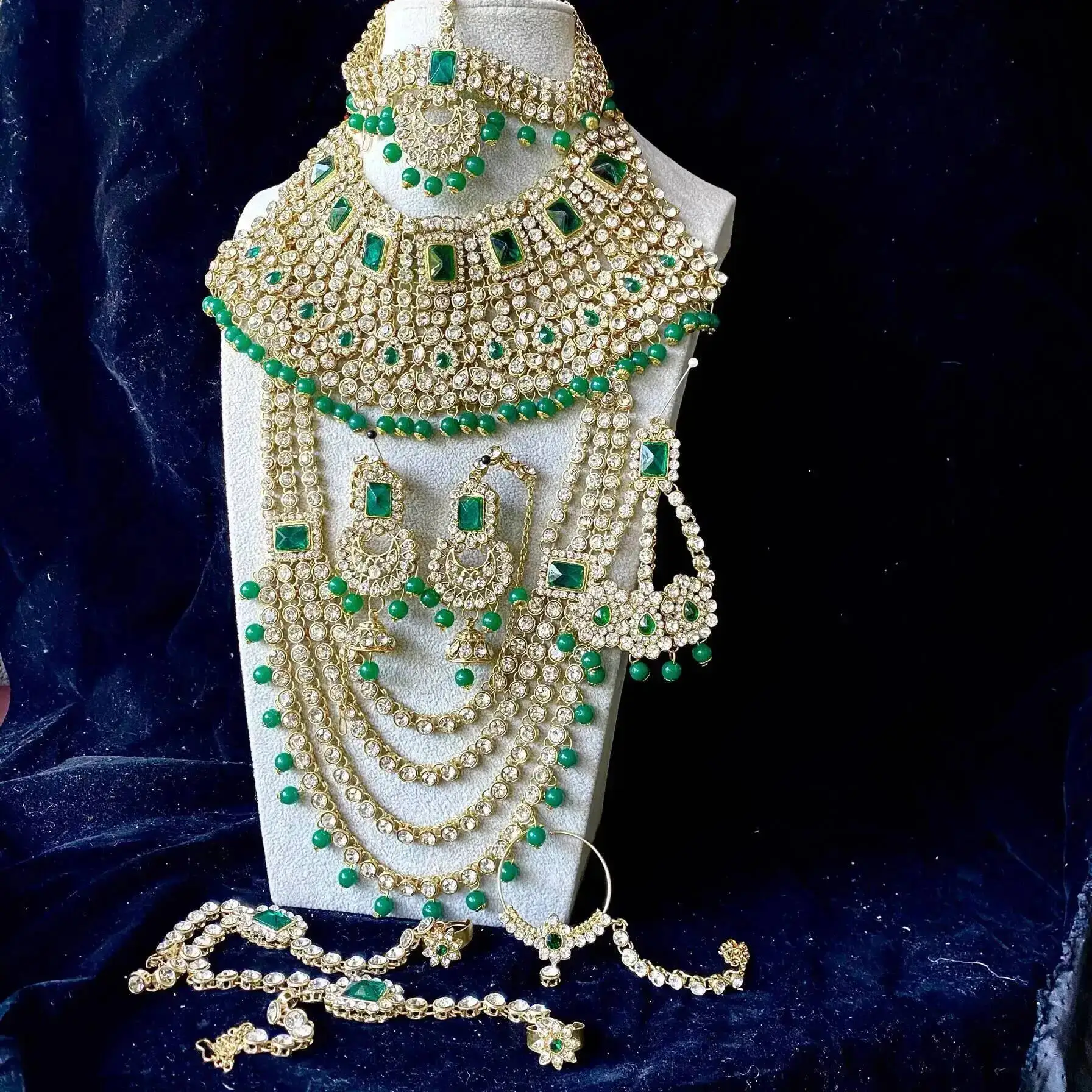 Indian and Pakistani Jewelry Set Decorations Exotic Style Studio Photo Wedding Bride Ancient Style Belly Dance - Image 16