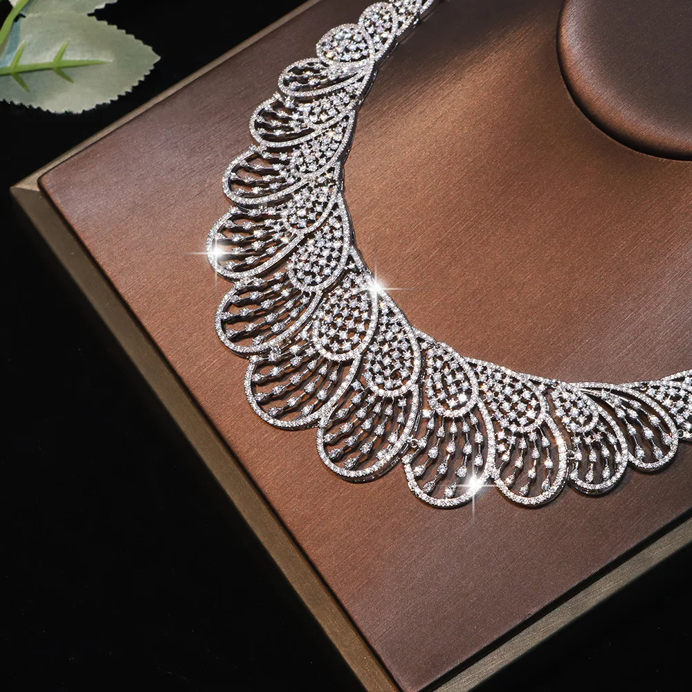 Luxury crystal zircon and multi-layer pearl necklace sets are elegant bridal jewelry for women on wedding occasions - Image 4