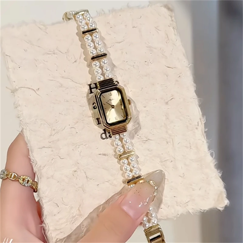 Gold Watch Art Design Women's 2026 New Arrivals Elegant Timepiece Metal Fashion Quartz Watch The Perfect Gift for Women - Image 2