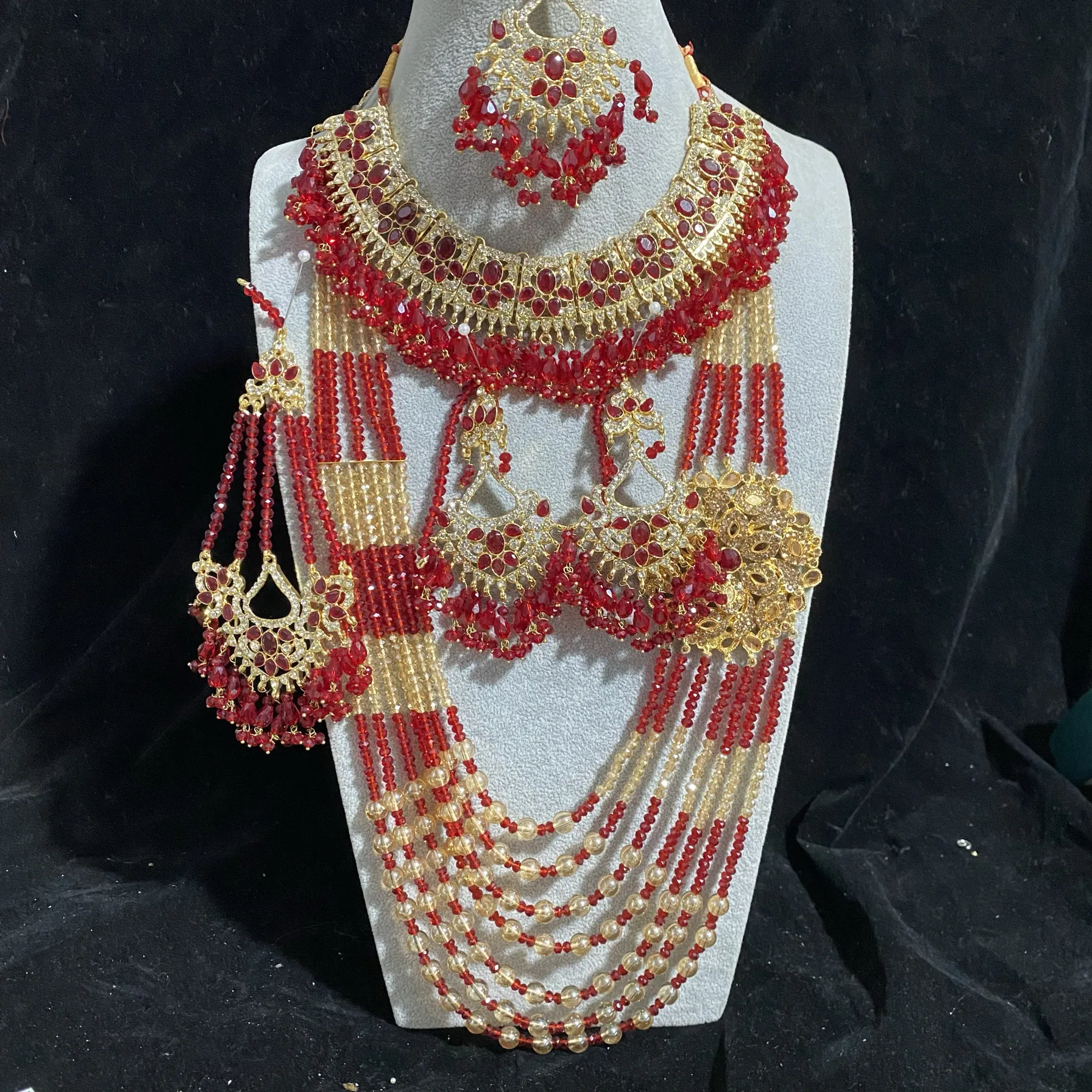 Indian and Pakistani Jewelry Set Decorations Exotic Style Studio Photo Wedding Bride Ancient Style Belly Dance - Image 8
