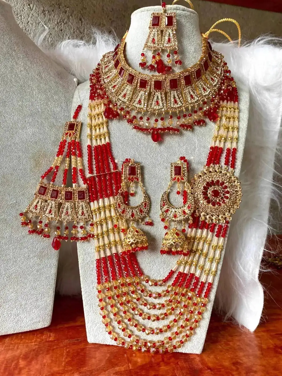 Indian and Pakistani Jewelry Set Decorations Exotic Style Studio Photo Wedding Bride Ancient Style Belly Dance - Image 5